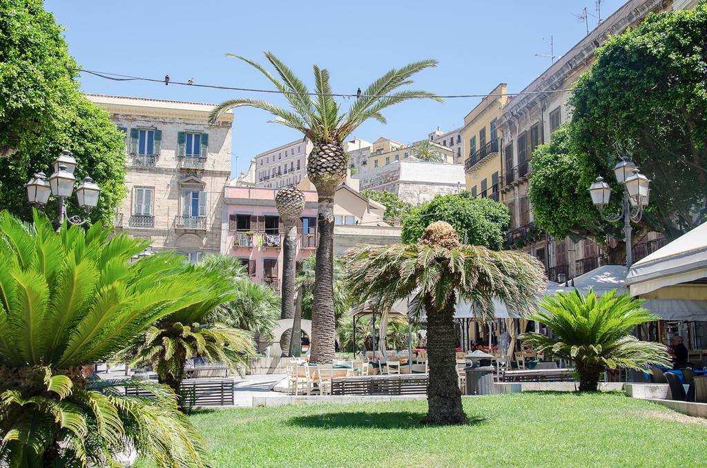 Domus Yenne Suites Cagliari Zewnętrze zdjęcie