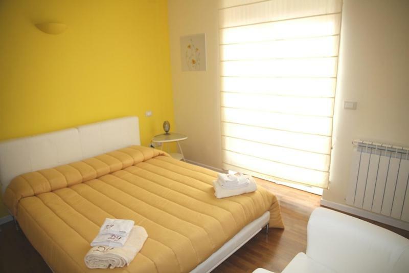Domus Yenne Suites Cagliari Zewnętrze zdjęcie